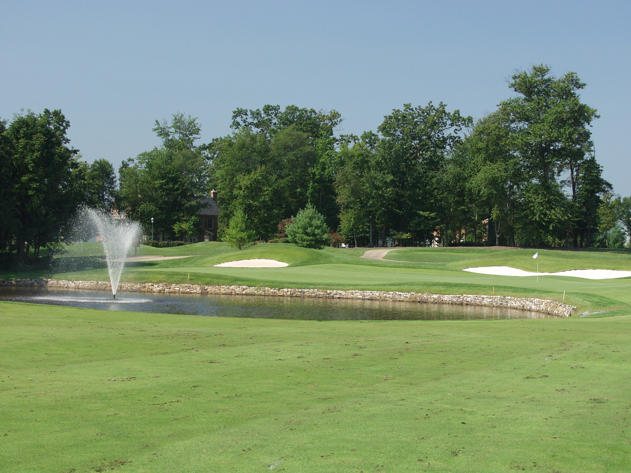 HOLE-12.jpg